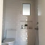 Loukia & Apartamento Kini
