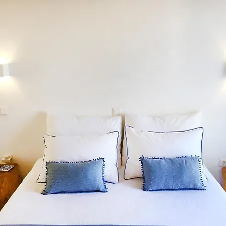 Apartment Loukia &