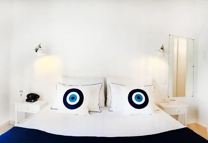 Apartamento Loukia & *