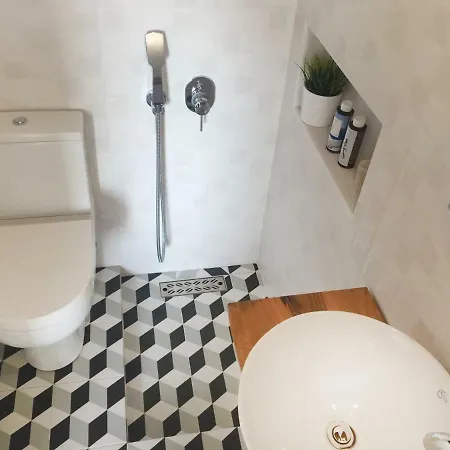 Loukia & Διαμέρισμα *